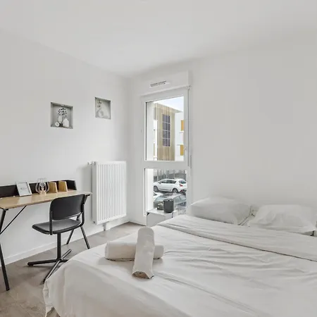 Chic Apart With Terace And Parking Rouen Buitenkant foto