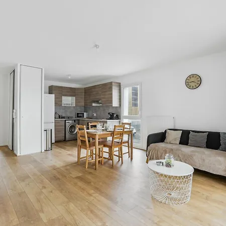 Chic Apart With Terace And Parking Rouen Buitenkant foto